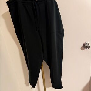 DSG Men's Black Sweatpants